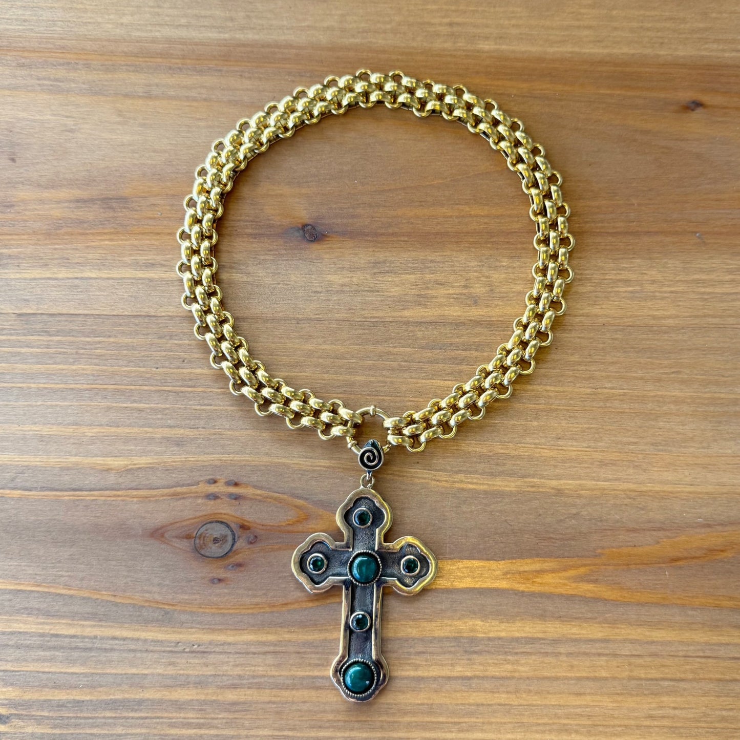 Choker catena con croce