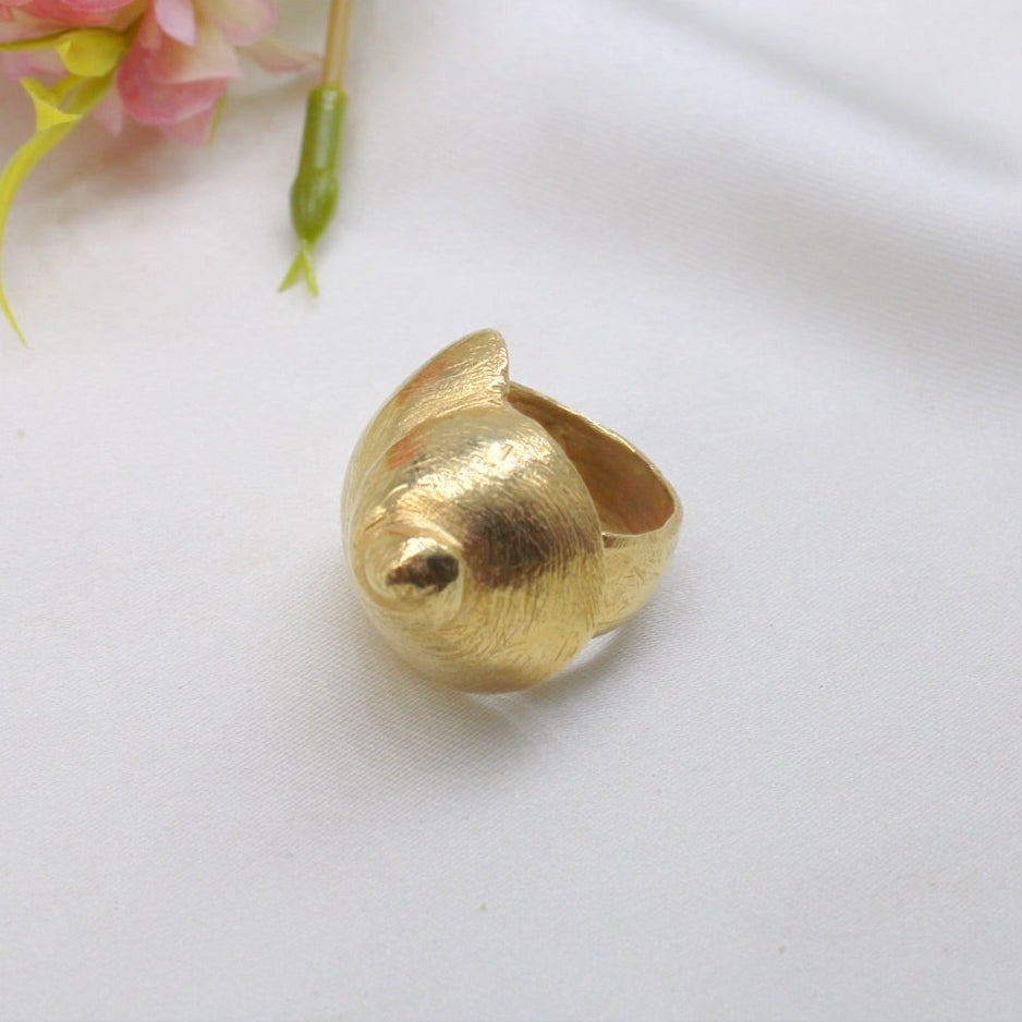 Anello conchiglia