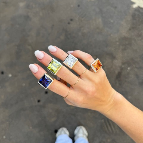 Anello Cubo Grande