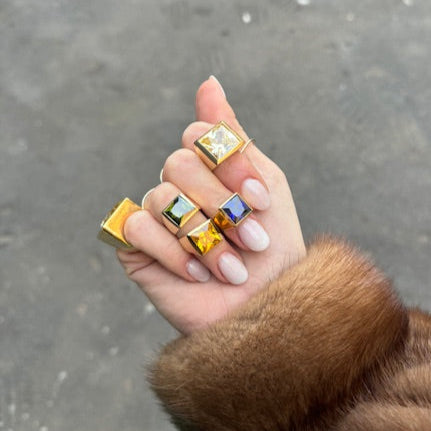 Anello Cubo Grande