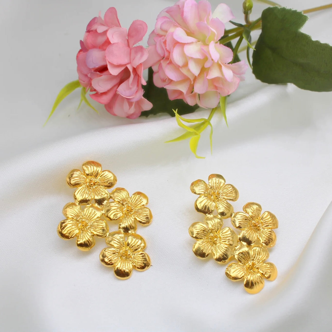 Hibiscus Earrings