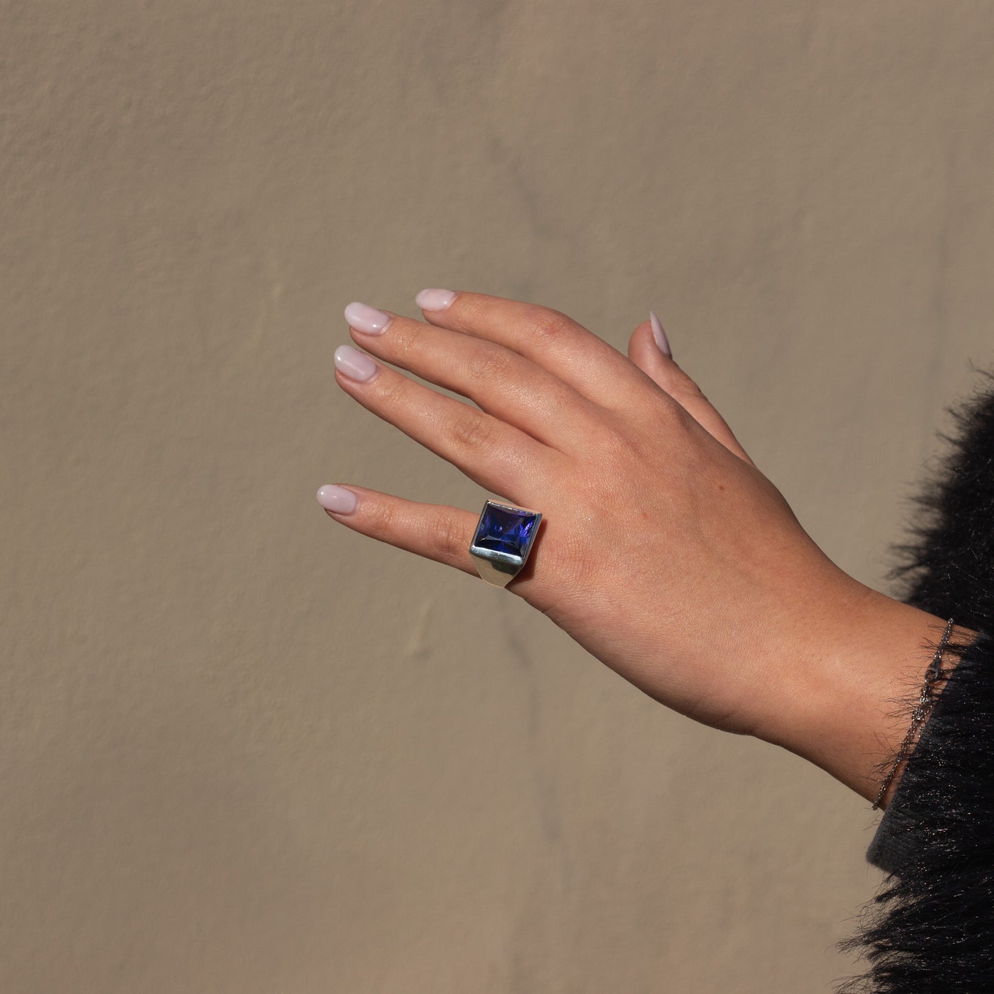Anello Cubo Grande